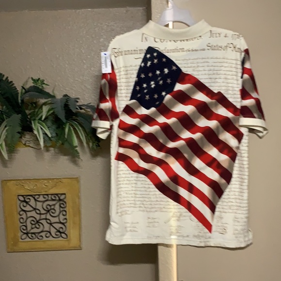 Men’s Cotton Traders Sport Shirt size Large, patriotic shirt. Gently used - Picture 2 of 5